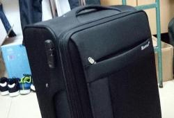 飞机能带行李箱和背包吗(飞机带行李箱还让背包吗现在)